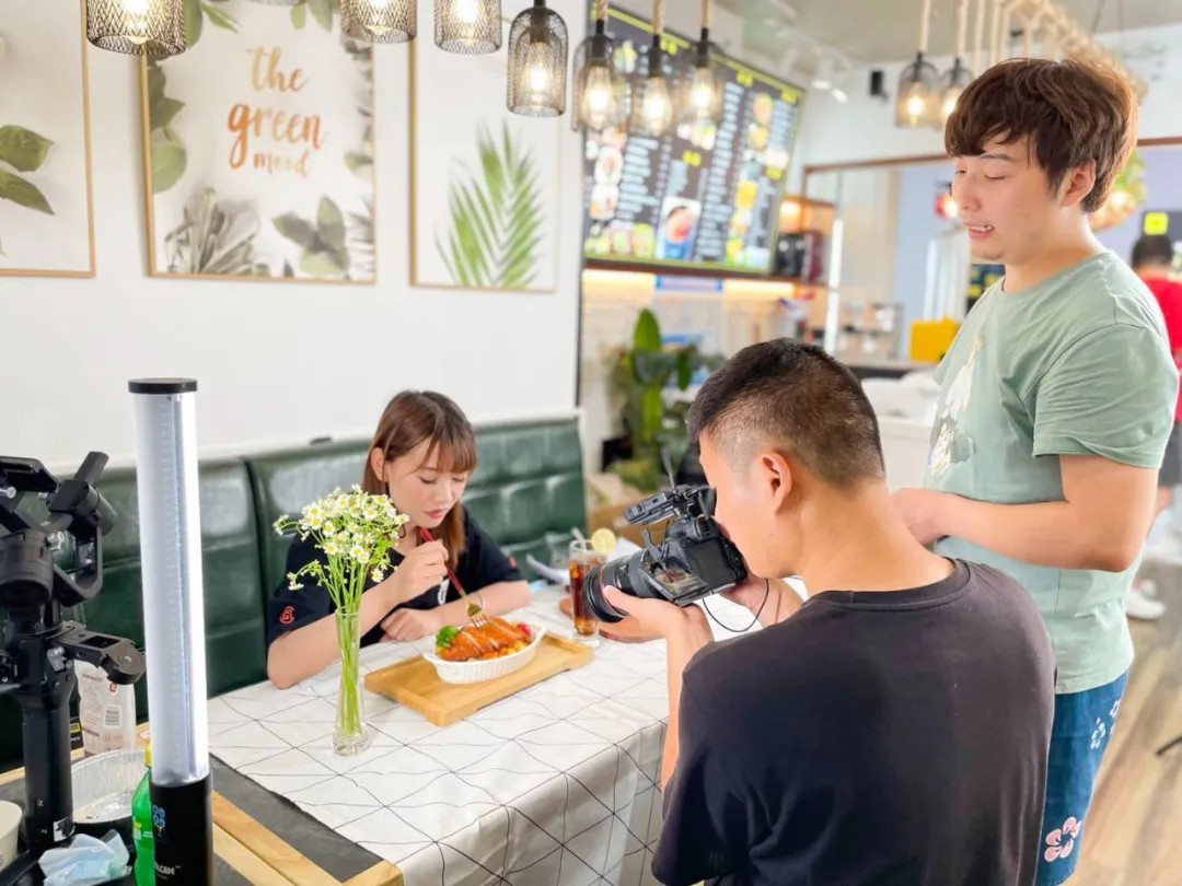 美食專欄-- 芝士焗飯視頻拍攝現場